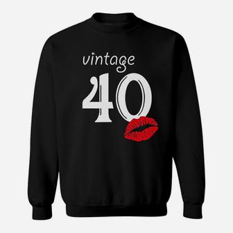 41st Birthday Gifts Women Vintage 41 1981 Tees Lipstick Funny Graphic Sweat Shirt - Seseable