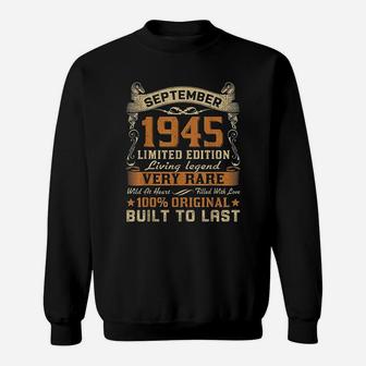 75th Birthday Gift 75 Years Old Retro Vintage September 1945 Sweat Shirt - Seseable