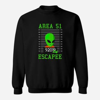 Alien Escapee Area 51 Cute Vintage Halloween Sweat Shirt - Seseable