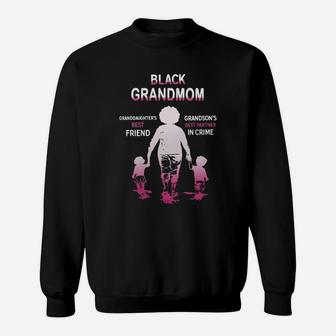 Black Month History Black Grandmom Grandchildren Best Friend Family Love Gift Sweat Shirt - Seseable