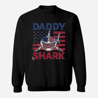 Cooler Daddy Shark, best christmas gifts for dad Sweat Shirt - Seseable