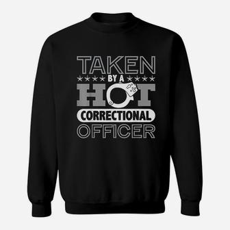 Correctional Officer Wife Girlfriend Taken By A Hot Sweat Shirt - Seseable