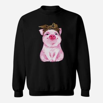 Cute Pig Lady Wear Leopard Skin Mothers Day Pig Mom Sweat Shirt - Seseable