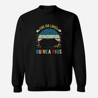 Kids This Kid Loves Guinea Pigs Boys And Girls Guinea Pig Gift Sweat Shirt - Seseable