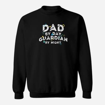Mens Nerdy Funny Fathers Day Shirt Gamer Dad Video Gaming Sweat Shirt - Seseable