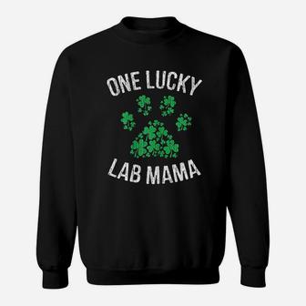 One Lucky Lab Mama St Patrick Day Paw Dog Lover Gift Sweat Shirt - Seseable