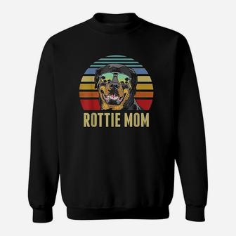 Rottie Mom Rottweiler Dog Vintage Retro Sunset Beach Vibe Sweat Shirt - Seseable