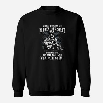 Schwarzes Herren Sweatshirt Military-Design Wissend was hinter mir steht - Seseable