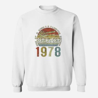 44 Years Old Gifts Vintage September 1978 44th Birthday Gift Sweat Shirt - Seseable