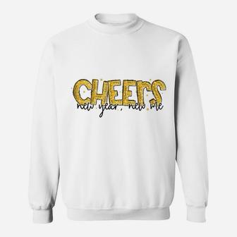 Cheers New Year 2022 New Me Awesome New Year Eve Gift Sweatshirt - Seseable