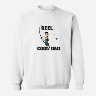 Daddy Life Reel Cool Dad S Fishing Father Men Gift Sweat Shirt - Seseable