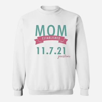 Mothers Day For Grandma And Mom Mom Established Sweat Shirt - Seseable
