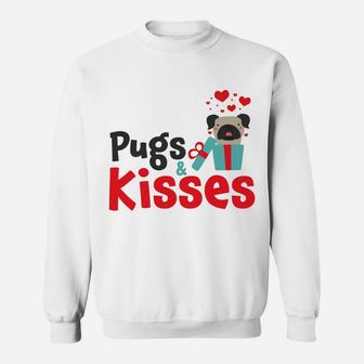 Valentines Day Pugs And Kisses Pug Present Sweat Shirt - Seseable