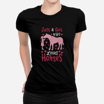 Just A Girl Who Loves Horses Cute Horse Lover Gift Ladies Tee - Seseable