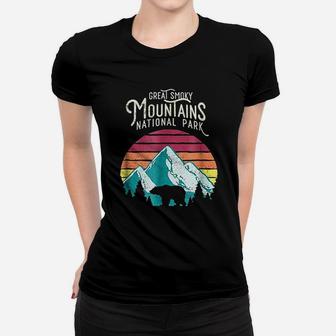 Vintage Great Smoky Mountains National Park Bear Ladies Tee - Seseable