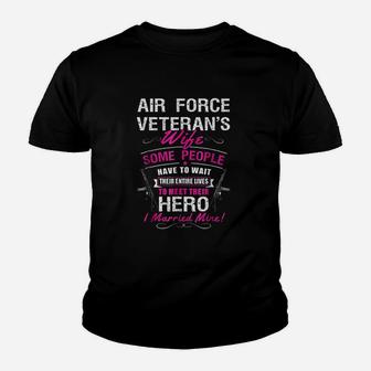 Air Force Veterans Wife Kid T-Shirt - Seseable