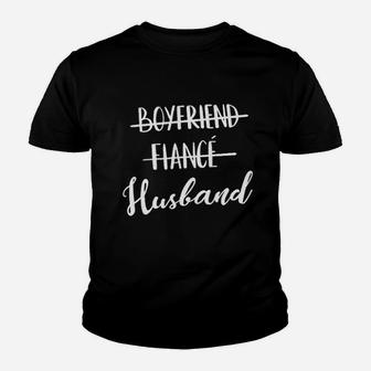 Boyfriend Fiance Husband Wedding, best friend gifts Kid T-Shirt - Seseable