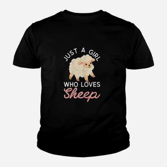 Just A Girl Who Loves Sheep Cute Sheep Design Kid T-Shirt - Seseable