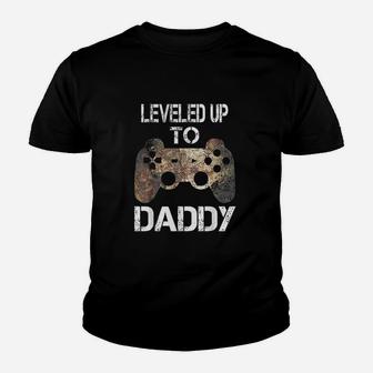 Leveled Up To Daddy New First Time Promoted To Father Gamer Kid T-Shirt - Seseable