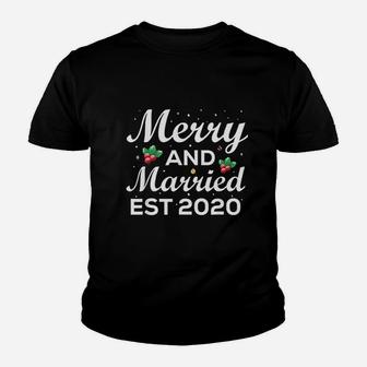 Merry And Married Est 2020 Newlywed Husband Wife Christmas Kid T-Shirt - Seseable