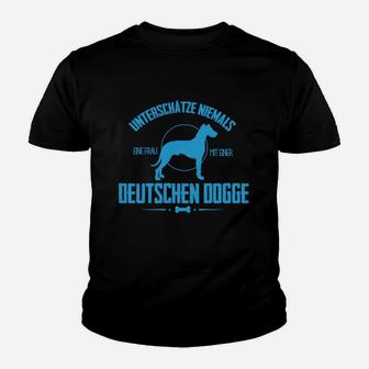 Unterschüchze Niemals Einer Frau Mit Deutscher Dogge- Kinder T-Shirt - Seseable