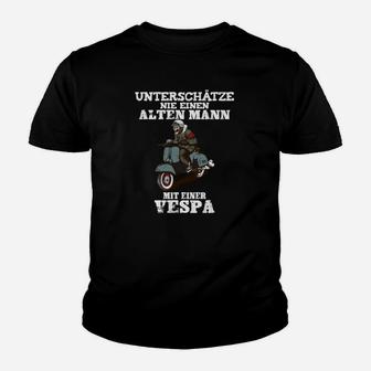 Vespa Kinder Tshirt für Herren: Unterschätze nie einen alten Mann mit einer Vespa”, Rollerfans Design - Seseable
