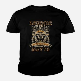 Vintage Legends Are Born In May But The Real Legends Are Born On May 19 Birthday Celebration Men Kid T-Shirt - Seseable
