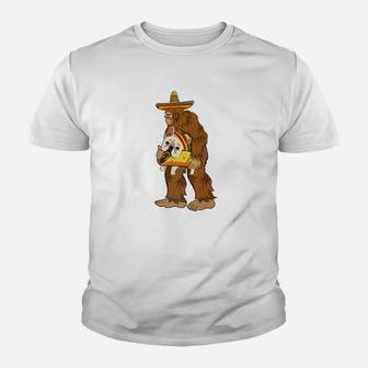 Bigfoot Sombrero Carry French Bulldog Taco Cinco De Mayo Shi Kid T-Shirt - Seseable