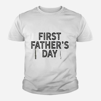 First Fathers Day New Daddy Baby Gift Idea Kid T-Shirt - Seseable