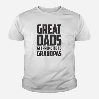 Great Dads Get Promoted To Grandpas Funny New Grandfather Kid T-Shirt - Seseable
