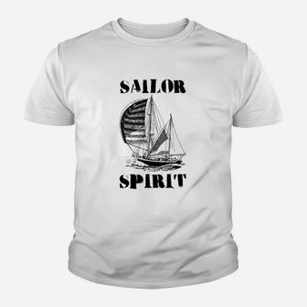 Sailor Spirit Kinder Tshirt - Perfekt für Segler und Bootsfans im Mittelmeer - Seseable