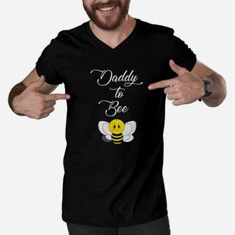 Dad To Be Daddy To Bee Men V-Neck Tshirt - Seseable