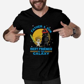 Father And Son In The Galaxy, best christmas gifts for dad Men V-Neck Tshirt - Seseable