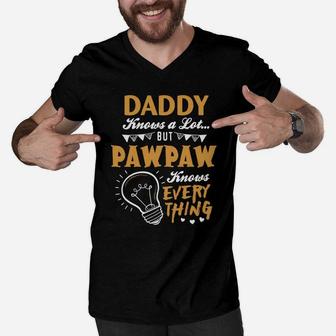 Funny Fathers Day Shirt Gifts For Paw Paw Men V-Neck Tshirt - Seseable