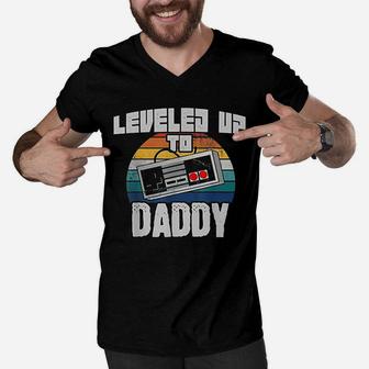 Leveled Up To Daddy Soon To Be Dad Father Gift Men V-Neck Tshirt - Seseable