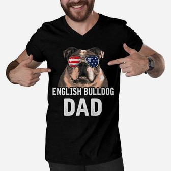 Mens English Bulldog Dad Fathers Day Gifts 4th Of July Men V-Neck Tshirt - Seseable