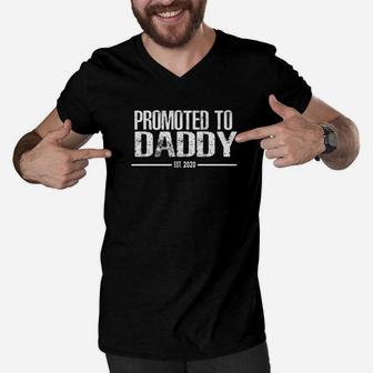 Mens Mens Promoted To Daddy Est 2020 New Dad Gift First Men V-Neck Tshirt - Seseable