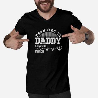 Promoted To Daddy Est 2022 March Expecting Dad Shirt Men V-Neck Tshirt - Seseable