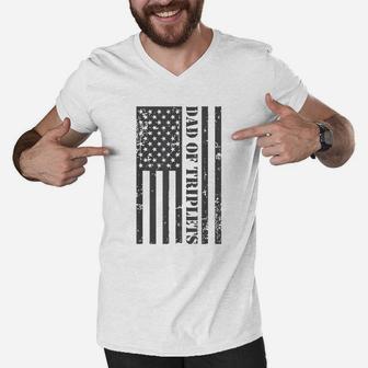 Fathers Day Triplet Dad American Flag Dad Of Triplets Gif Men V-Neck Tshirt - Seseable