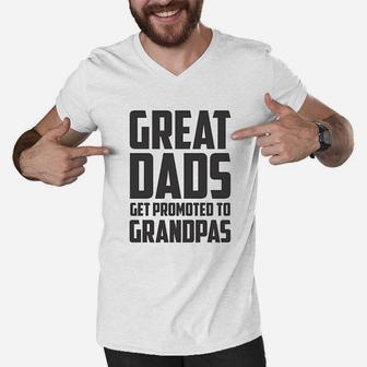Great Dads Get Promoted To Grandpas Men V-Neck Tshirt - Seseable