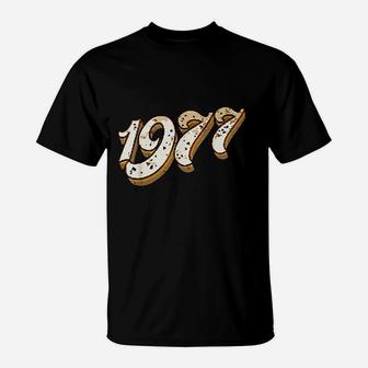 44th Birthday Party Gift Vintage 1977 T-Shirt - Seseable