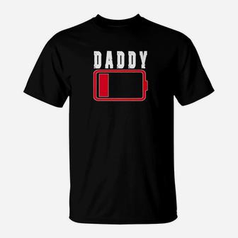 Mens Daddy Battery Low Battery Funny Tired Parenting T-Shirt - Seseable