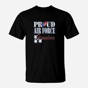 Proud Air Force Grandma Us Heart Military Women T-Shirt - Seseable