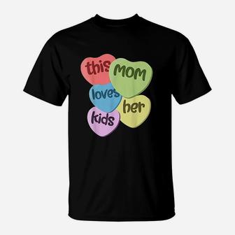 This Mom Loves Her Kids Valentines Day Mother Gift T-Shirt - Seseable