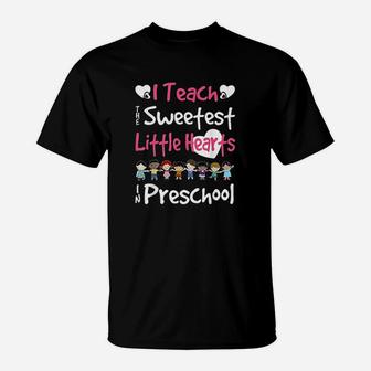 Valentines Day Preschool Teacher For Teachers In Love T-Shirt - Seseable