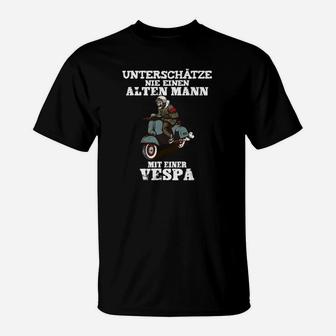 Vespa T-Shirt für Herren: Unterschätze nie einen alten Mann mit einer Vespa”, Rollerfans Design - Seseable
