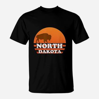 Vintage Sunset North Dakota 70s 80s Retro Bison Buffalo T-Shirt - Seseable
