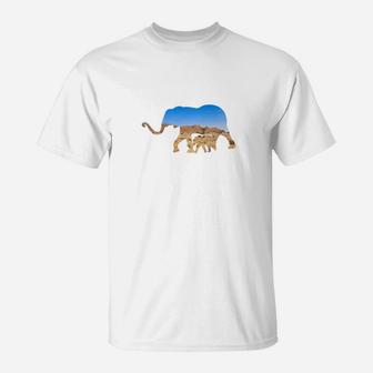 Baby Elephant And Mother Graphic Elephant And Calf T-Shirt - Seseable