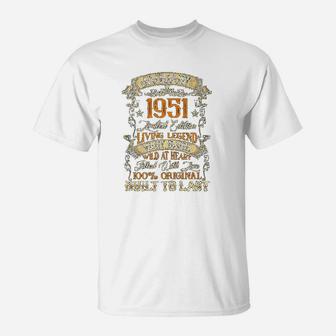 Born In January 1951 Vintage 70 Years Old 70th Birthday T-Shirt - Seseable