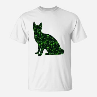 Cute Shamrock Japanese Bobtail Mom Dad Gift St Patricks Day Awesome Cat Lovers Gift T-Shirt - Seseable
